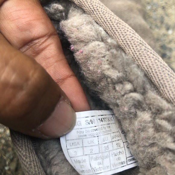 UGG Mini - Picture 4 of 5